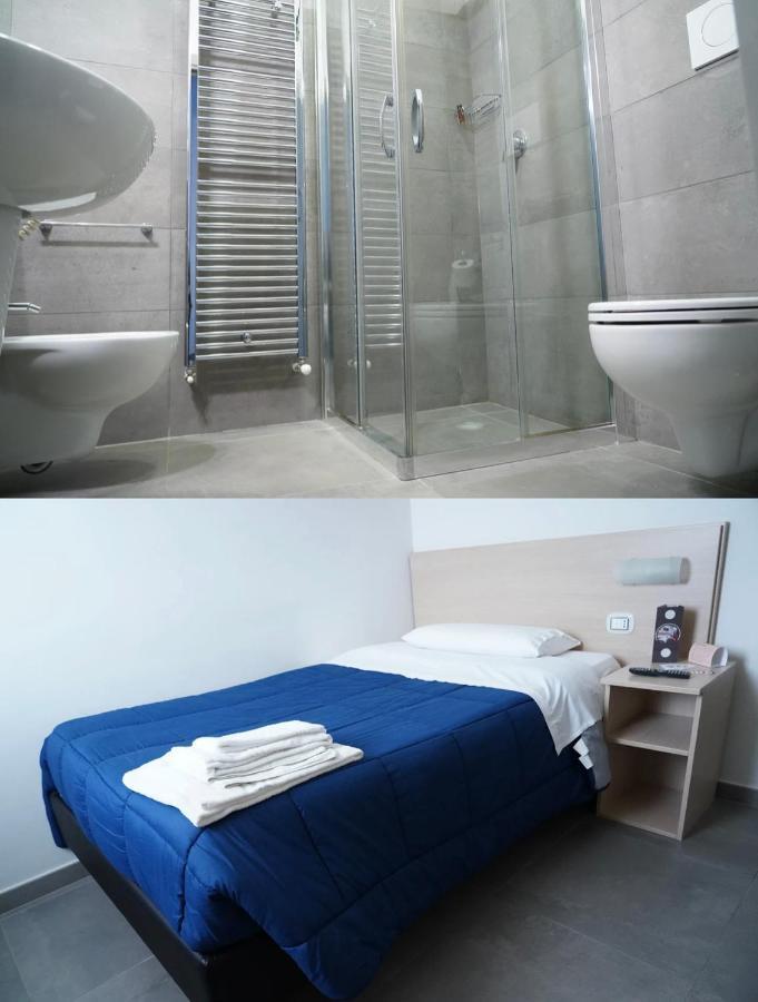 Palazzo 41 Rental Rooms San Pietro Vernotico Exterior foto